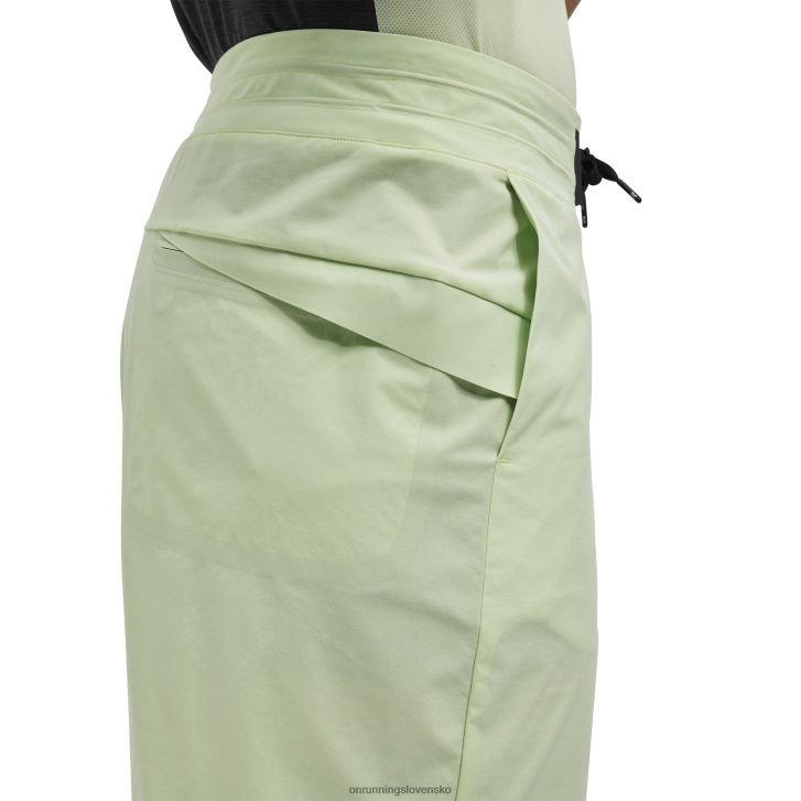 On Running muži hybridné šortky 6J0V738 lúka