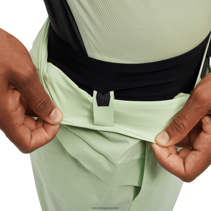 On Running muži hybridné šortky 6J0V738 lúka