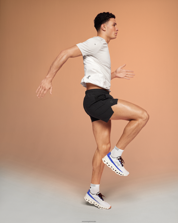 On Running muži nevyhnutné šortky 6J0V697 čierna