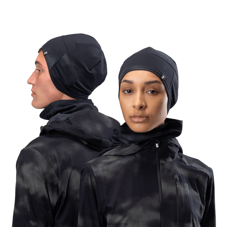 On Runninglumos čiapka 6J0V440 čierna