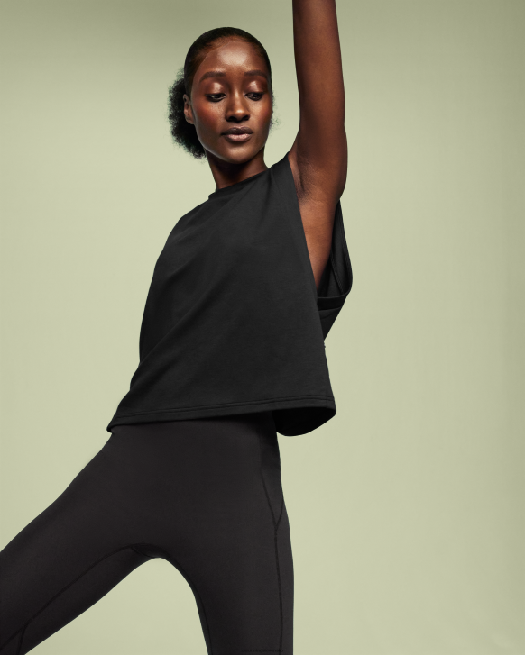 On Running ženy zameranie plodiny 6J0V287 čierna